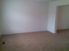 5th image of 35 Edna Ct