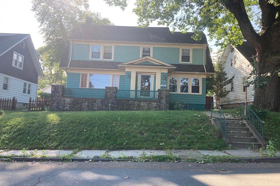 1st image of 73 Watkins Ave