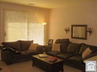 949 S Pagossa Way, Anaheim, CA 92808