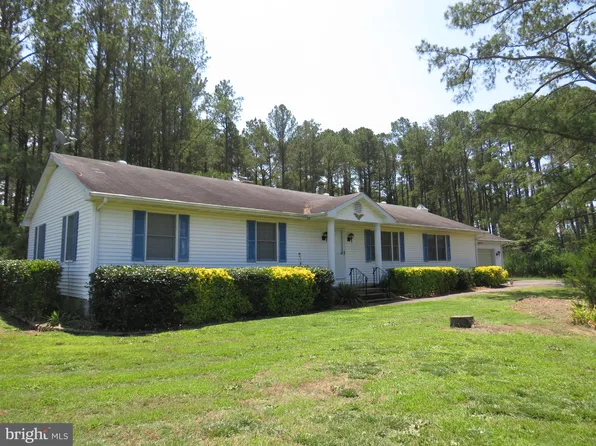 5165 Billy Blair Ln, Crisfield, MD 21817
