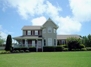 196 Meadow Wood Dr, Gaffney, SC 29341