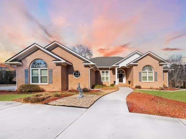 183 E Lakeview Dr NE, Milledgeville, GA 31061