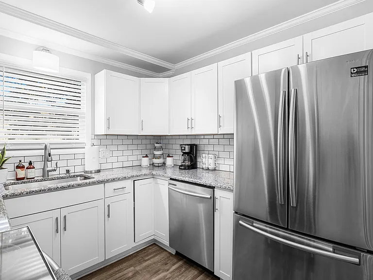 4701 N Kings Hwy #26 — Photo 25