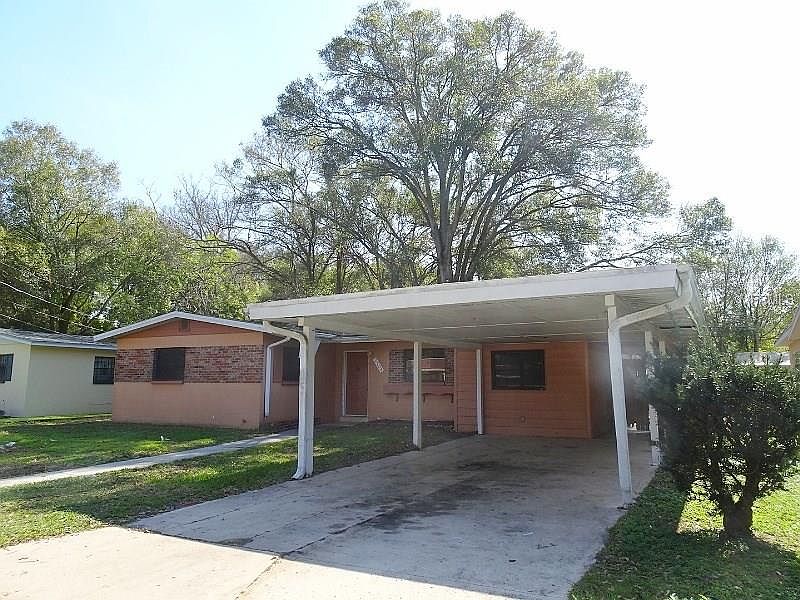 1st image of 2704 Auburn Ave W