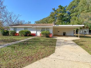 501 Hillcrest Ave, Hartford, AL 36344