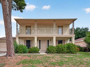 18534 Sweetmeadow Dr, Spring, TX 77379