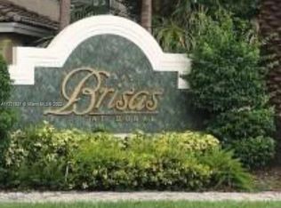 5779 NW 116th Ave APT 105, Doral, FL 33178