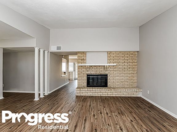 4th image of 413 Everest Ct