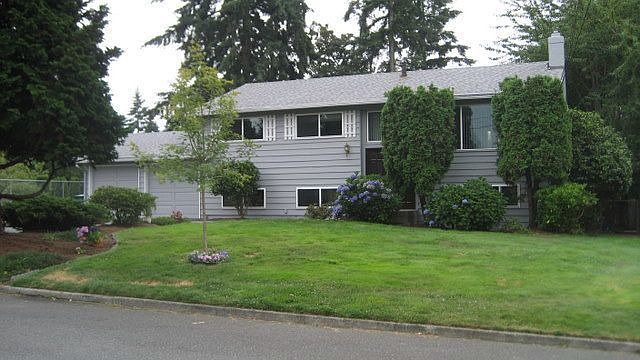 1st image of 13039 NE 102nd Pl