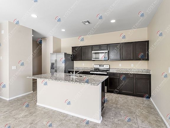 3rd image of 1057 W Avalon Canyon Dr