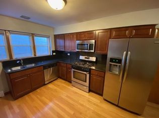 6823 N Overhill Ave APT 2S, Chicago, IL 60631
