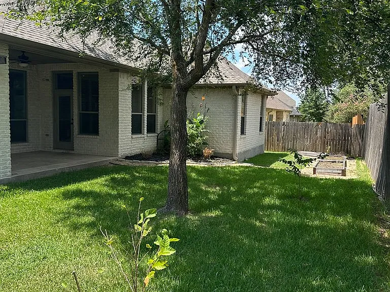 4413 Hearst Ct — Photo 39