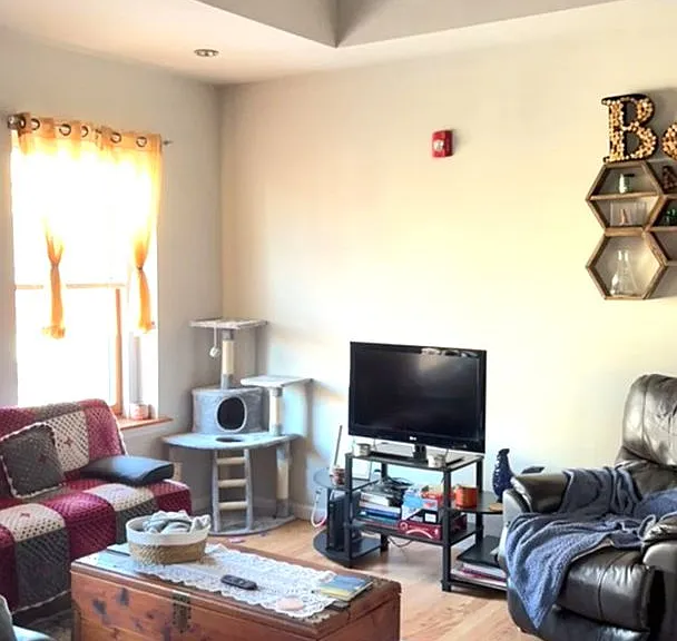 1618 South St — Photo 8