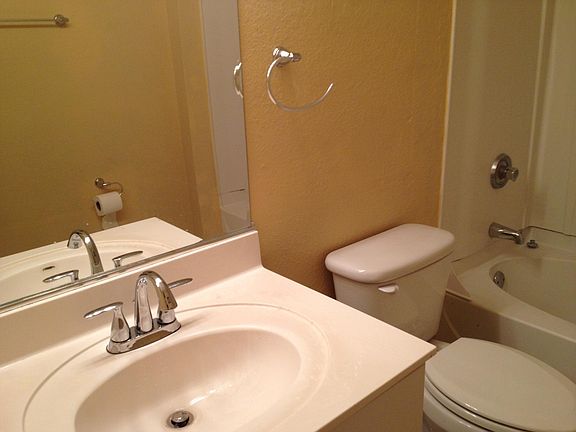 5th image of 6962 NW 179th St APT 201