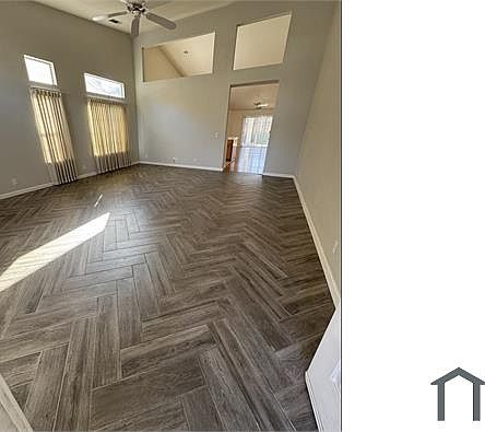 3rd image of 10178 River Falls Cir