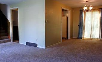 5th image of 3825 E 72nd Ter