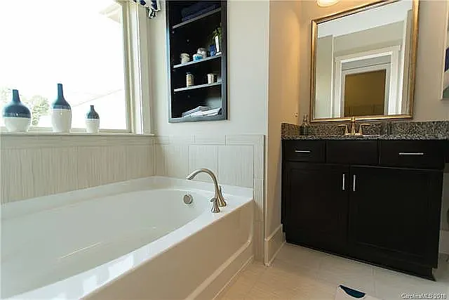 4018 Orchid Way — Photo 13