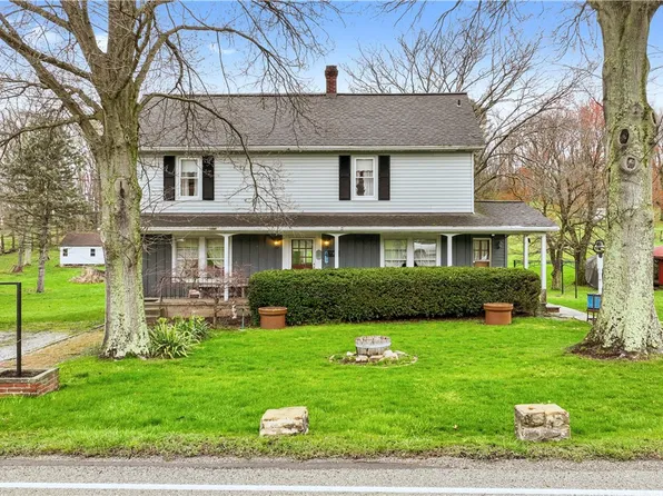 189 Hopwood Coolspring Rd, Hopwood, PA 15445
