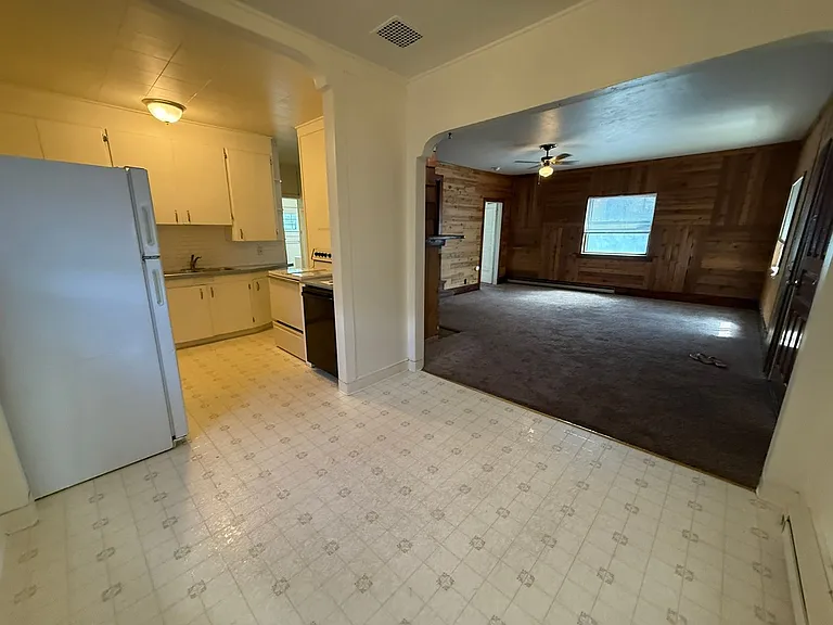 3401 Odell Hwy — Photo 5