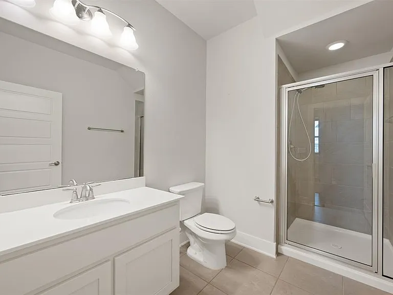 13800 Lyndhurst St #326 — Photo 14