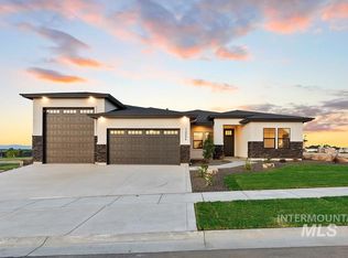 7132 E Chicken Hawk Loop, Nampa, ID 83686