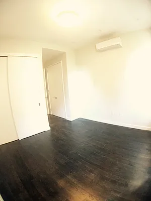 Rented by Bohemia Realty Group | media 47