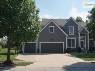 21203 W 98th St, Lenexa, KS 66220