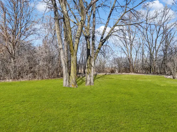 1822 Barthelone St, Crest Hill, IL 60403