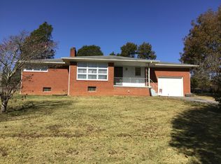 1746 Tazewell Pike, Corryton, TN 37721