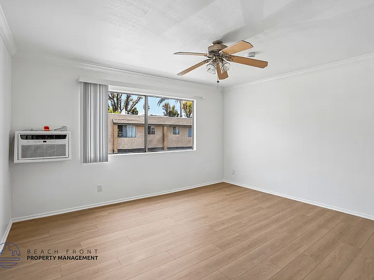 Rollingwood Apartments — Photo 6