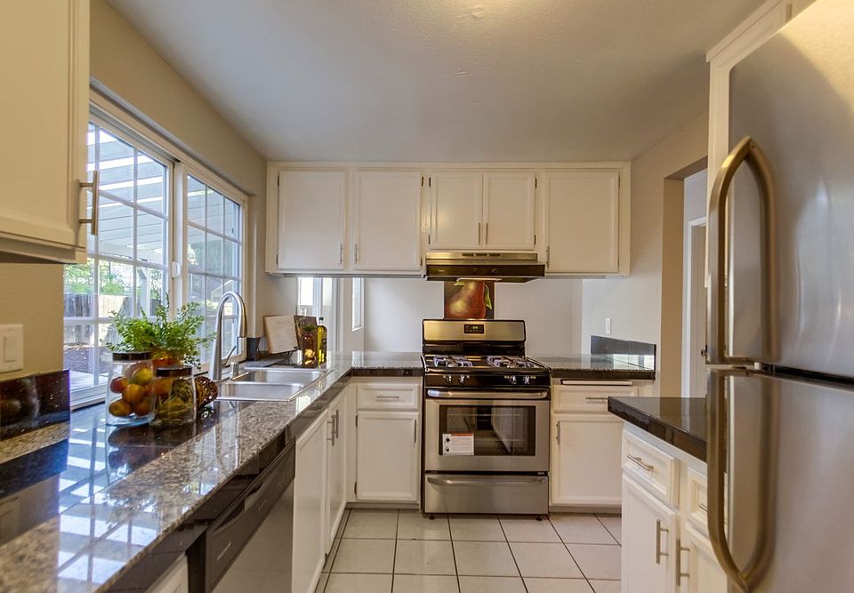 1st image of 2728 Kandace Way