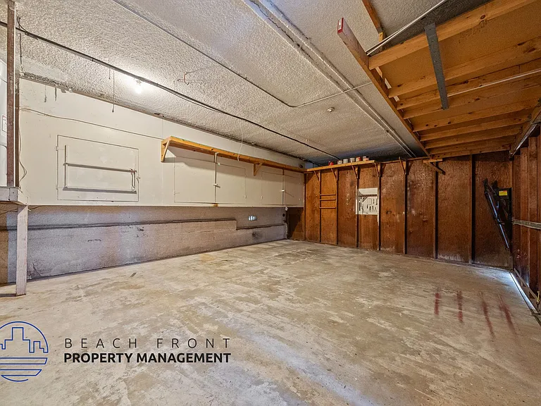 2511 Voorhees Ave — Photo 26