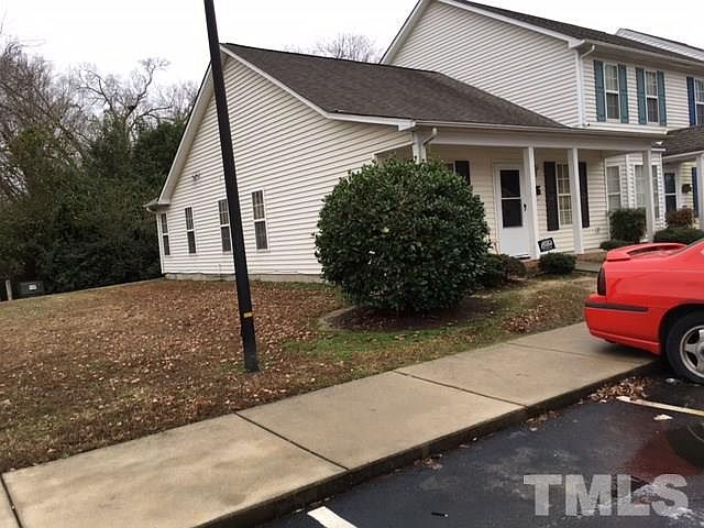 2nd image of 436 E Rose St