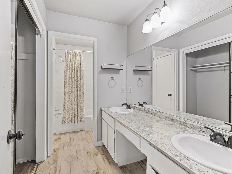 7505 Saint Amant Pl #A — Photo 38
