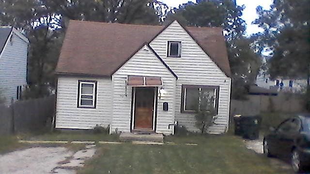 1st image of 407 Highmoor Dr