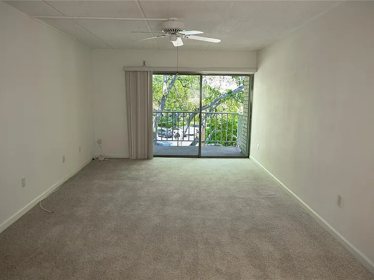 3325 Bayshore Blvd #E35 — Photo 11