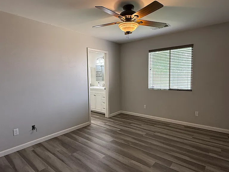 6331 Dante Ln NW — Photo 12