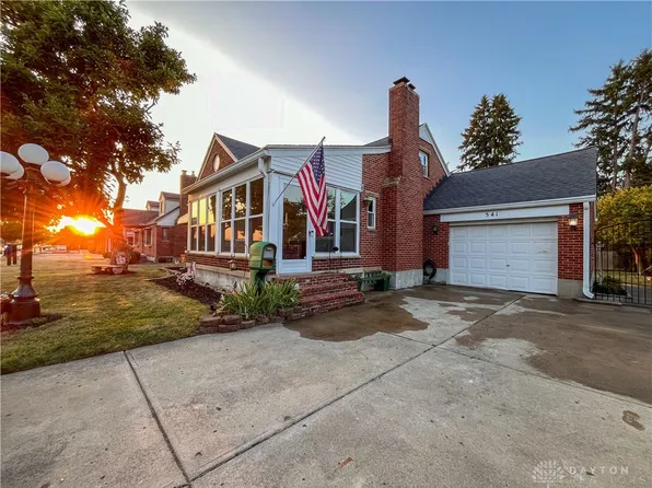 541 E Stroop Rd, Dayton, OH 45429