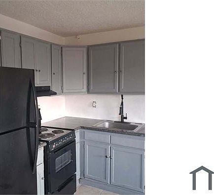 5th image of 537 S Lorena St #B