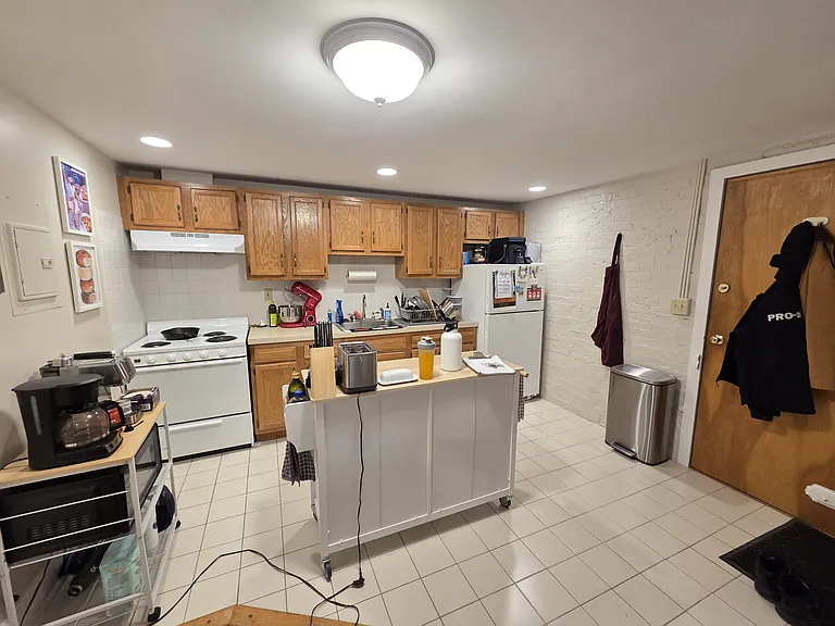 12 Wendell St #12 — Photo 6
