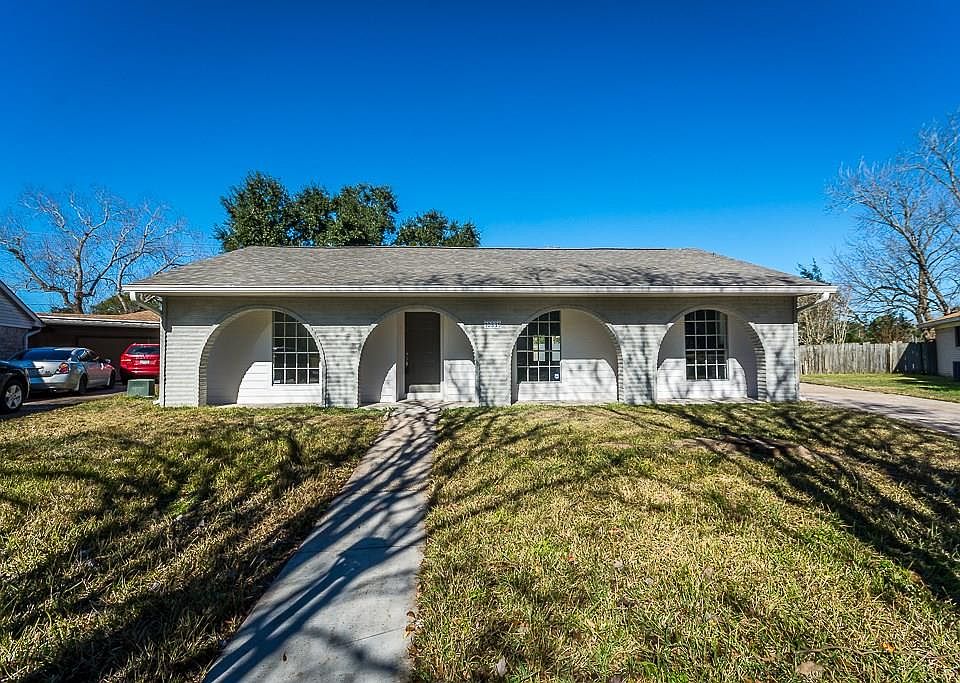 1st image of 10339 Sagerock Dr