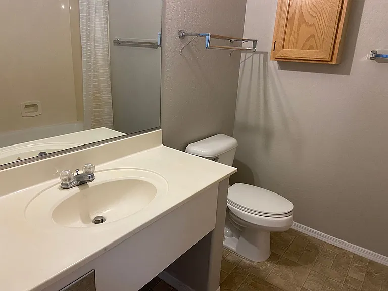 339 N Rush St — Photo 8