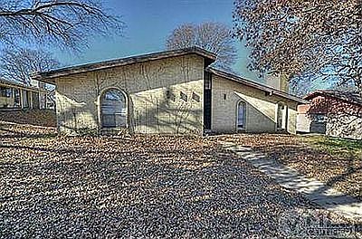 1st image of 305 Wildbriar Dr