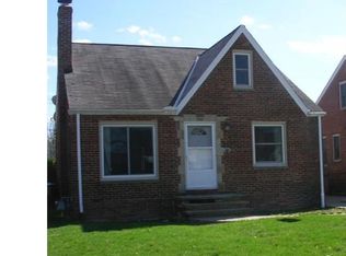 8311 Whittington Dr, Parma, OH