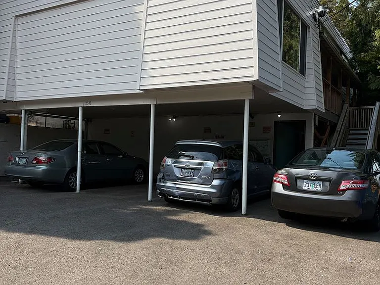 LS60TH - 233 NE 60th Ave. — Photo 1