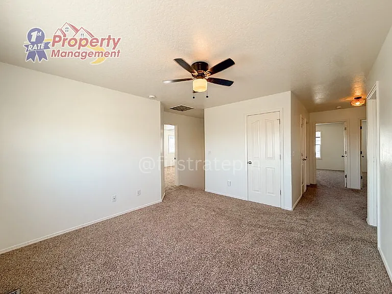 16042 N Saint Helens Dr — Photo 16