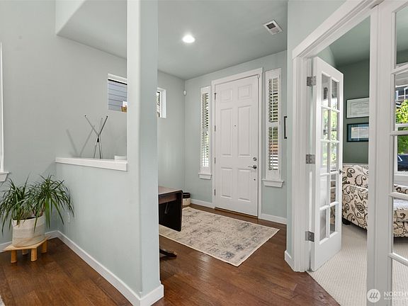 4th image of 3307 Highlands Boulevard