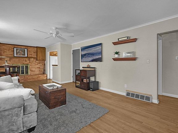 2nd image of 5274 Wakefield Dr