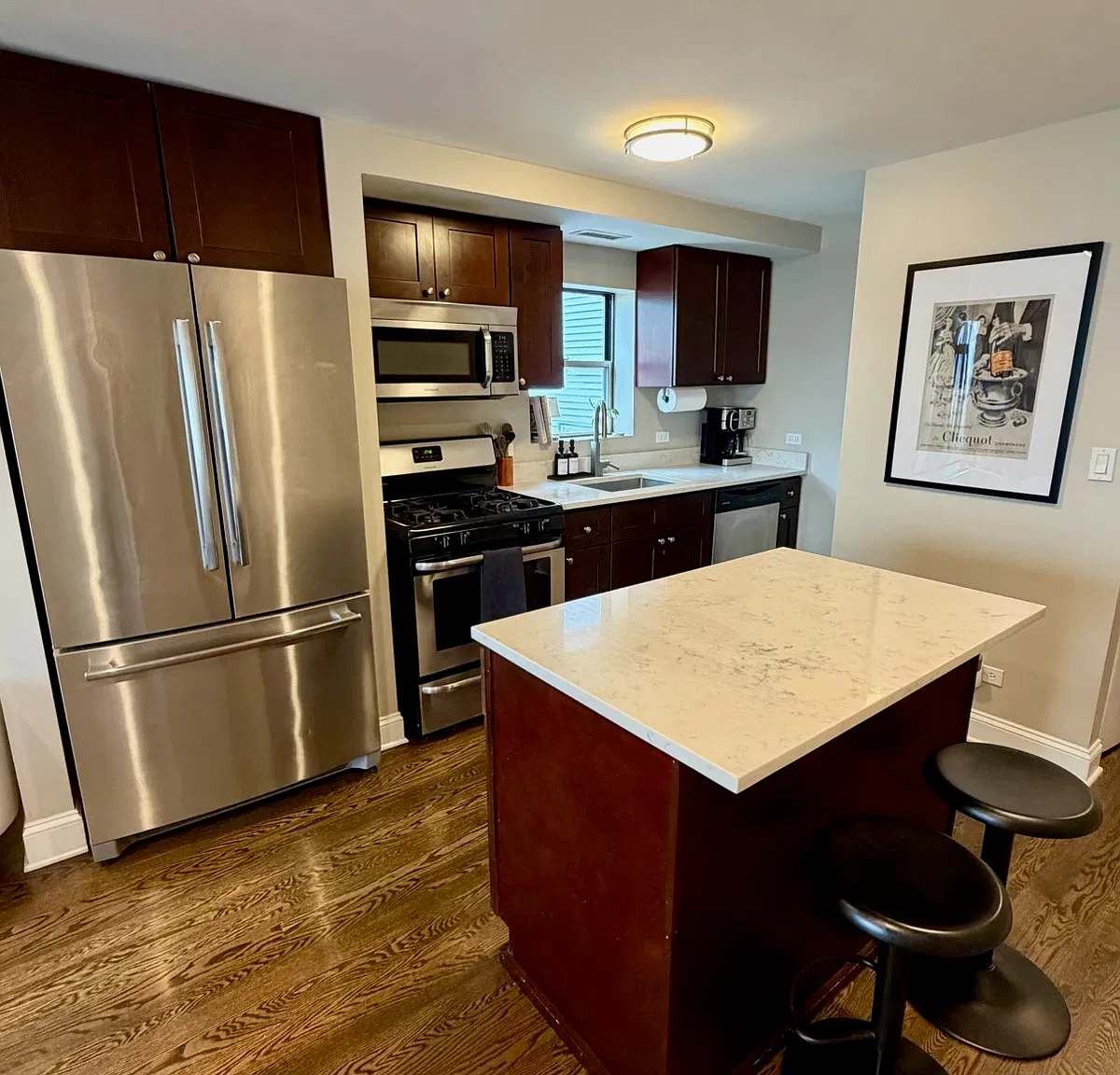 3 bed, $3,900 — Photo 4