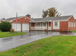 9801 Circle Dr W, Pickerington, OH 43147